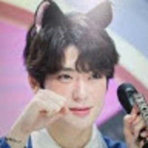 Meet your Posher, Addison